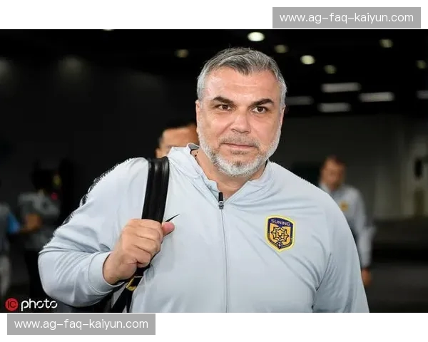 刘康vs平庸:在命运的擂台上,你拿什么终结那些不甘? 刘康vs平庸:在命运的擂台上,你拿什么终结那些不甘?